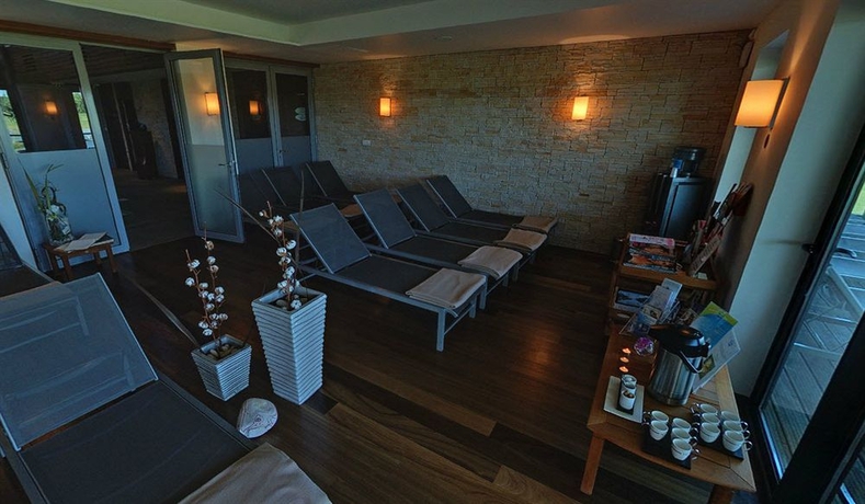 Imagen de la piscina del Hotel Relais De Margaux Golf and Spa. Foto 3