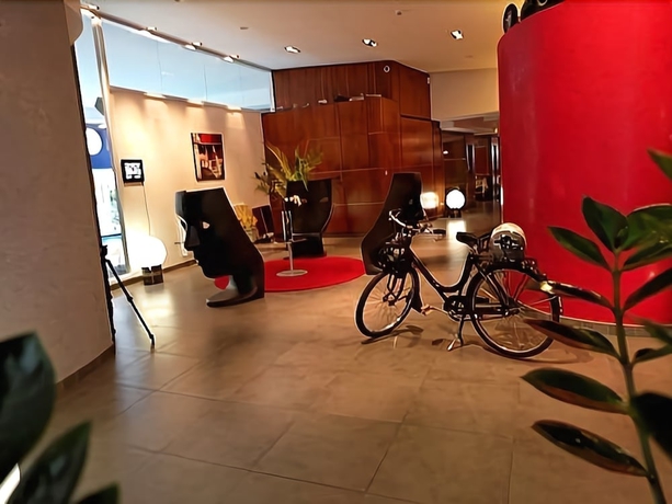 Imagen de los interiores del Hotel Relais De Vincey. Foto 13