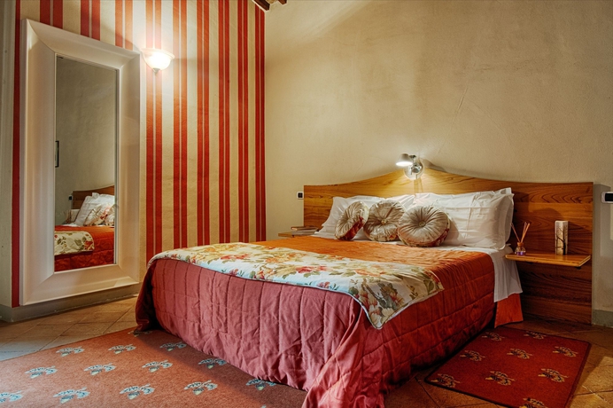 Imagen de la habitación del Hotel Relais Della Rovere. Foto 5