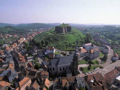 Imagen de la habitación del Hotel Relais Des Ch&acirc;teaux Forts. Foto 9