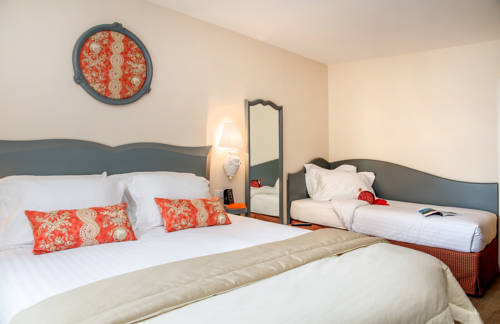 Imagen de la habitación del Hotel Relais Des Trois Ch&acirc;teaux. Foto 6