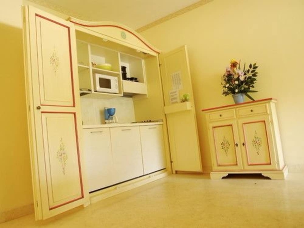 Imagen de la habitación del Hotel Relais Du Lac, Desenzano del Garda. Foto 2