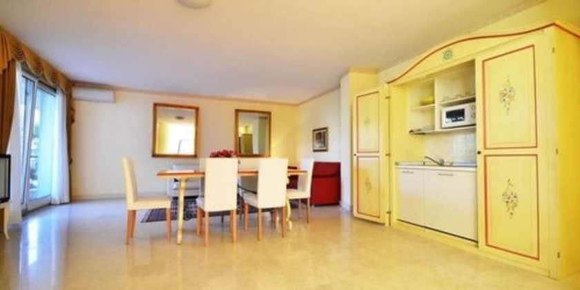 Imagen de la habitación del Hotel Relais Du Lac, Desenzano del Garda. Foto 9