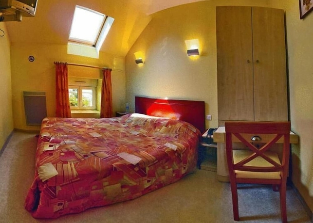 Imagen de la habitación del Hotel Relais Du Lac, Longeau-Percey. Foto 15