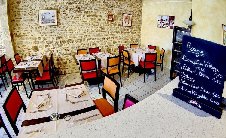 Imagen del bar/restaurante del Hotel Relais Du Lac, Longeau-Percey. Foto 4