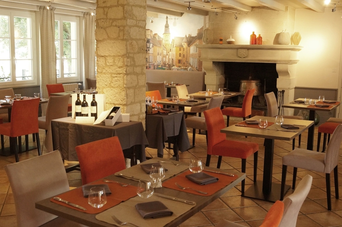 Imagen del bar/restaurante del Hotel Relais Du P&eacute;rigord Noir. Foto 4