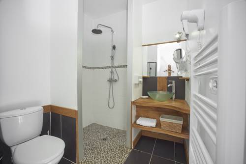 Imagen de la habitación del Hotel Relais Du Silence Château Du Bois Guy. Foto 9