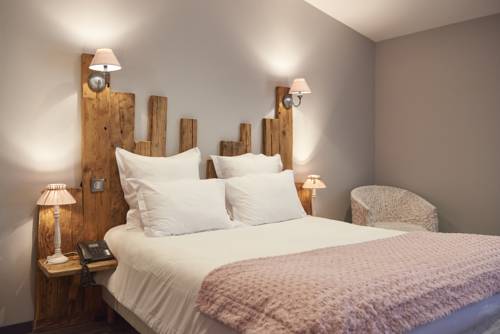 Imagen de la habitación del Hotel Relais Du Silence Le Manoir Des Montagnes. Foto 3