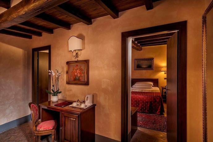 Imagen de la habitación del Hotel Relais Falisco. Foto 10