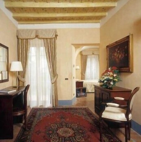 Imagen de la habitación del Hotel Relais Falisco. Foto 14