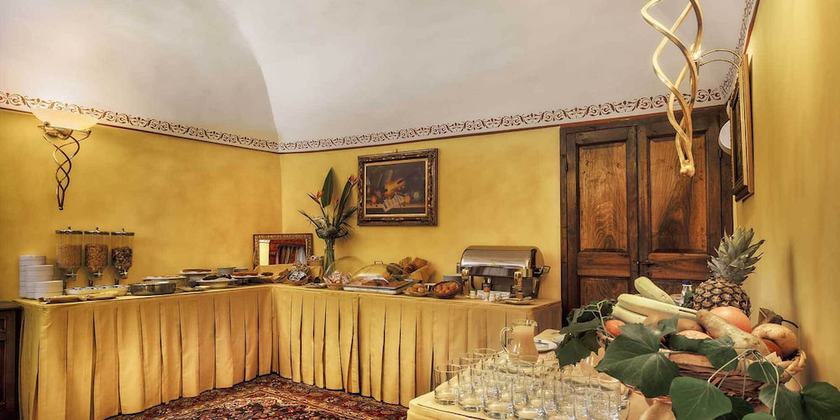 Imagen del bar/restaurante del Hotel Relais Falisco. Foto 5