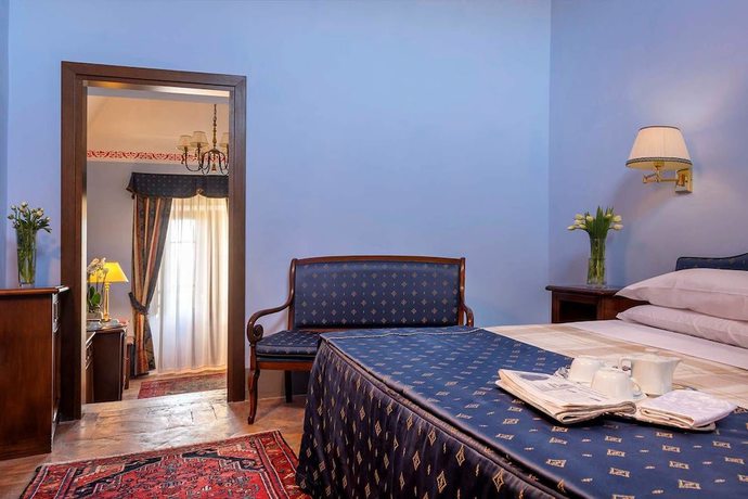 Imagen de la habitación del Hotel Relais Falisco. Foto 17