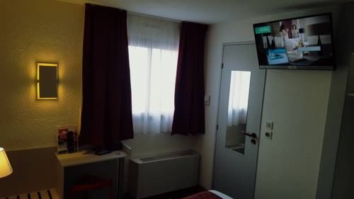 Imagen de la habitación del Hotel Relais Fasthotel Tarbes-semeac. Foto 4