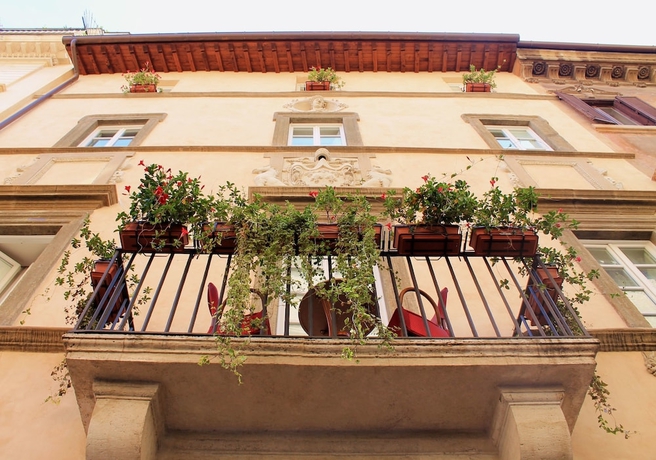 Imagen de la habitación del Hotel Relais Giulia. Foto 2