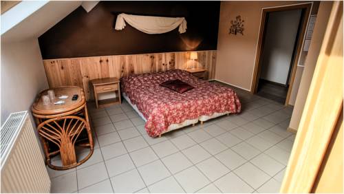 Imagen de la habitación del Hotel Relais Godefroy. Foto 10