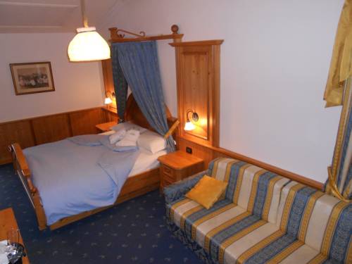 Imagen de la habitación del Hotel Relais Gr&uuml;nwald. Foto 16