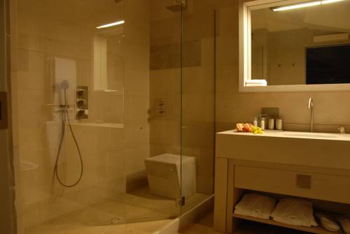 Imagen de la habitación del Hotel Relais Histò San Pietro Sul Mar Piccolo. Foto 5