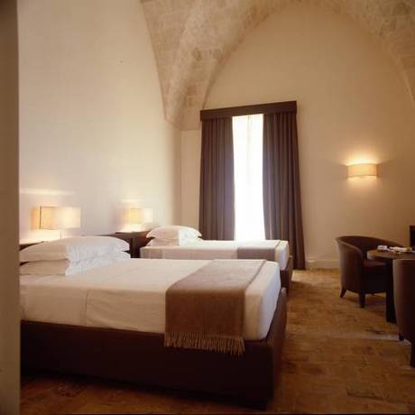 Imagen de la habitación del Hotel Relais Histò San Pietro Sul Mar Piccolo. Foto 7