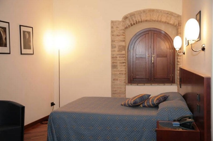 Imagen de la habitación del Hotel Relais La Corte Di Bettona. Foto 10