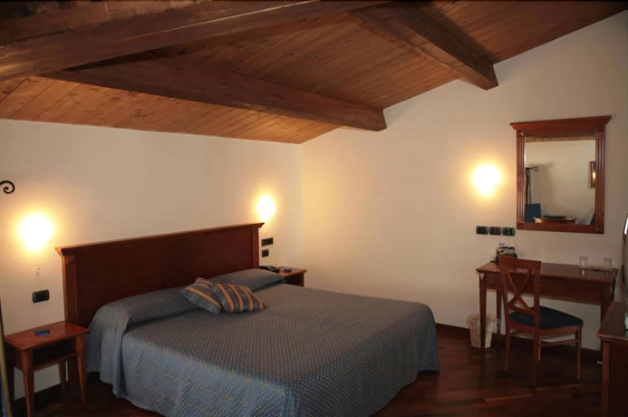 Imagen de la habitación del Hotel Relais La Corte Di Bettona. Foto 11