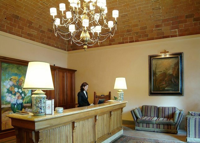 Imagen de los interiores del Hotel Relais La Fattoria, Passignano Sul Trasimeno. Foto 16