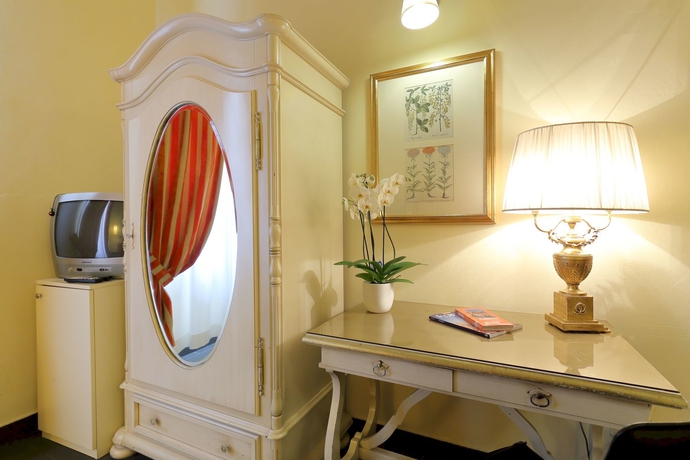 Imagen de la habitación del Hotel Relais Lavagnini Florence. Foto 5