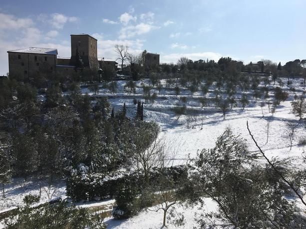 Imagen general del Hotel Relais Le Macine Di Stigliano. Foto 5