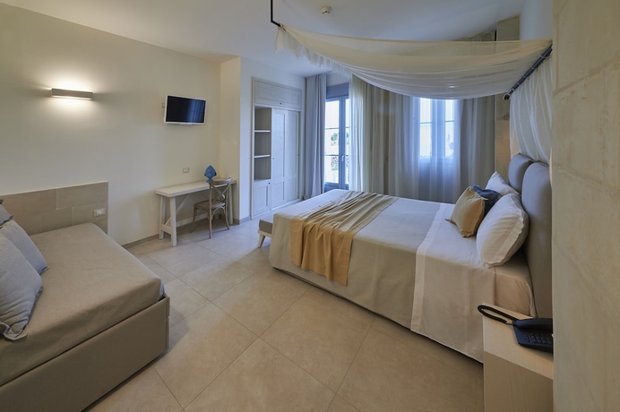 Imagen de la habitación del Hotel Relais Masseria Le Cesine - Cdshotels. Foto 9