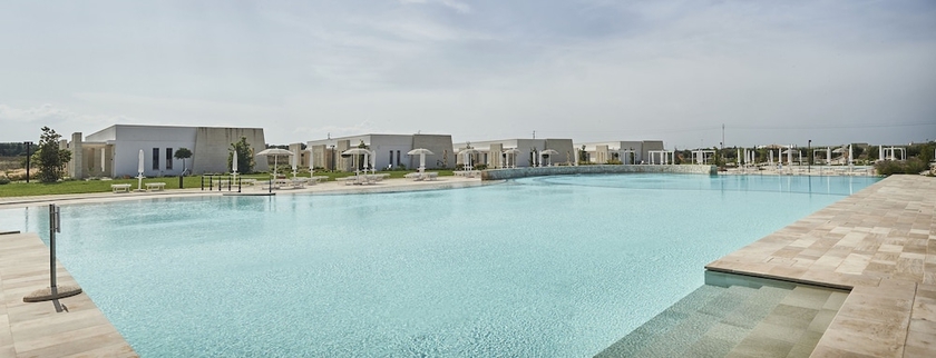 Imagen de la piscina del Hotel Relais Masseria Le Cesine - Cdshotels. Foto 19