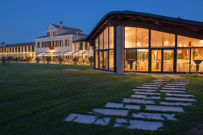 Imagen de los exteriores del Hotel Relais Monaco Country and Spa. Foto 10