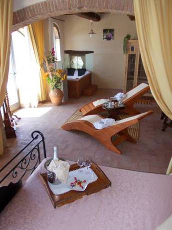 Imagen de la habitación del Hotel Relais Palazzo Di Luglio. Foto 9