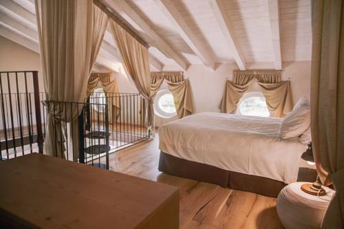 Imagen de la habitación del Hotel Relais Rossar, COSTERMANO (VR). Foto 4