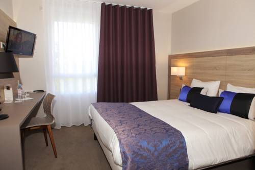 Imagen de la habitación del Hotel Relais Saint Jacques. Foto 4