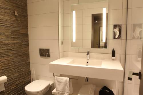 Imagen de la habitación del Hotel Relais Saint Jacques. Foto 9