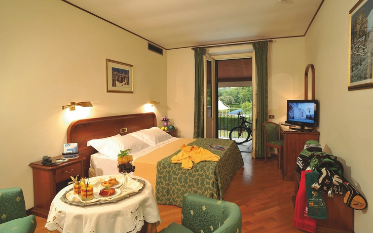 Imagen de la habitación del Hotel Relais San Clemente. Foto 7