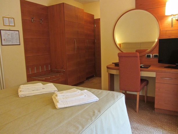 Imagen de la habitación del Hotel Relais San Giusto. Foto 11