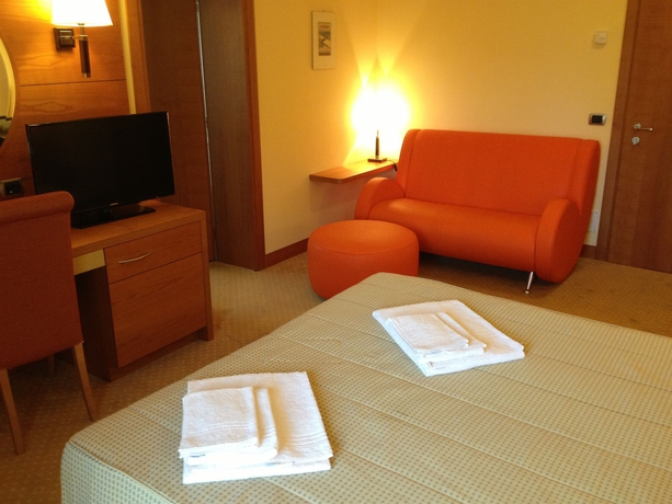 Imagen de la habitación del Hotel Relais San Giusto. Foto 15