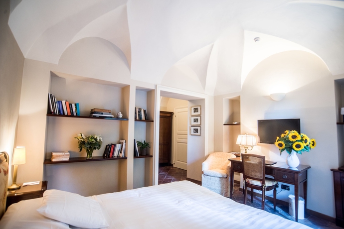 Imagen de la habitación del Hotel Relais San Maurizio. Foto 17
