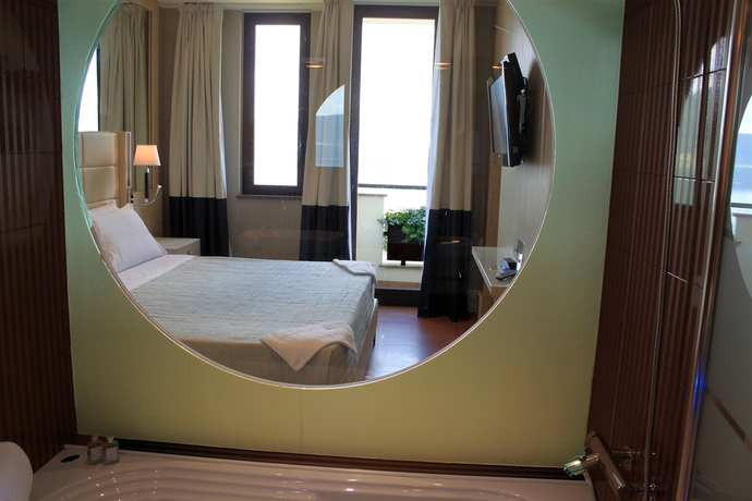 Imagen de la habitación del Hotel Relais Sans Souci and Spa. Foto 3