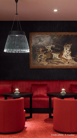 Imagen del bar/restaurante del Hotel Relais Spa Val D'europe. Foto 6