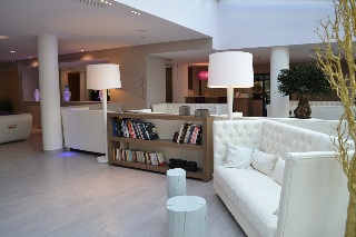 Imagen general del Hotel Relais Thalasso Château Des Tourelles. Foto 8