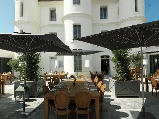 Imagen general del Hotel Relais Thalasso Château Des Tourelles. Foto 21