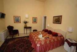 Imagen de la habitación del Hotel Relais Ugolini. Foto 2