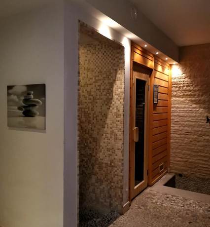 Imagen de la piscina del Hotel Relais Vecchio Maso. Foto 19