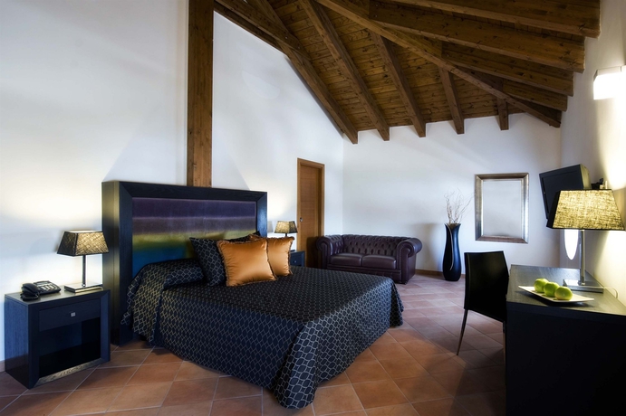 Imagen de la habitación del Hotel Relais Villa Buonanno. Foto 5