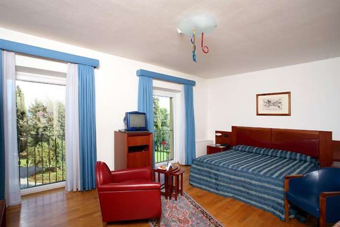 Imagen de la habitación del Hotel Relais Villa Matarazzo. Foto 6