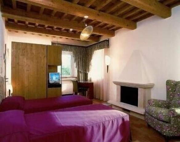 Imagen de la habitación del Hotel Relais Villa Matarazzo. Foto 7