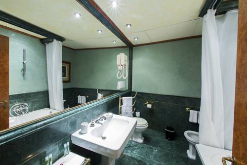 Imagen de la habitación del Hotel Relais Villabella. Foto 3