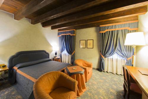 Imagen de la habitación del Hotel Relais Villabella. Foto 7