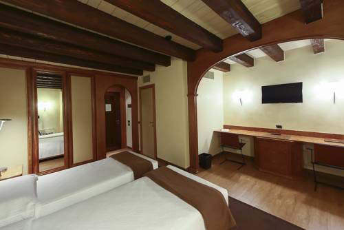 Imagen de la habitación del Hotel Relais Villabella. Foto 10